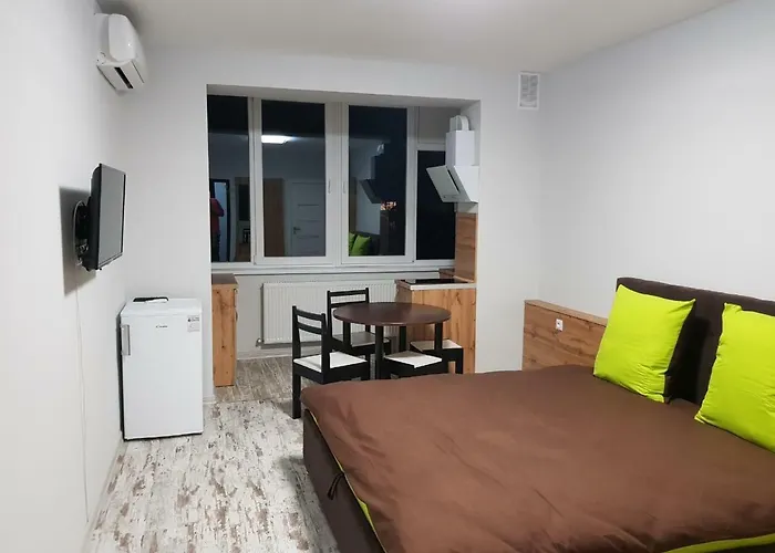 Silver Star Apartment 40B