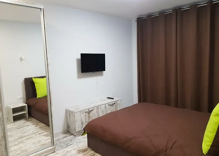 Silver Star Apartment 40B